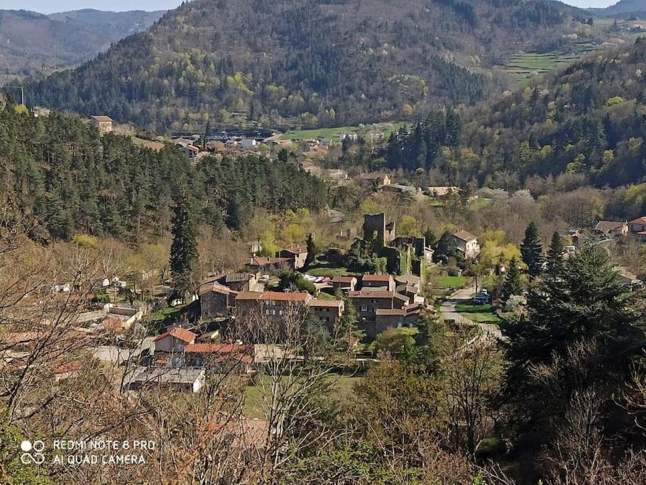 Gite Le Rocher Du Chateau De Retourtour Ламастр Экстерьер фото